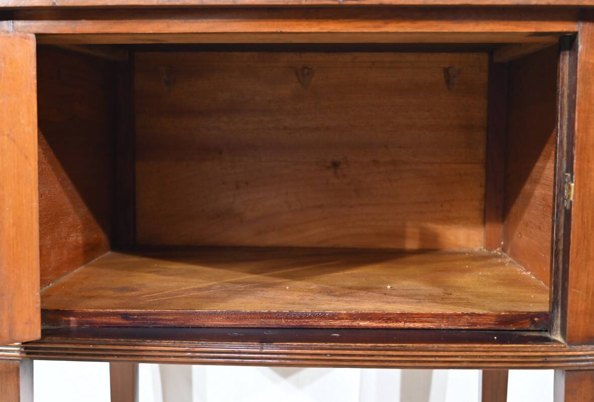 Small Mahogany Furniture, Art Deco – 1920