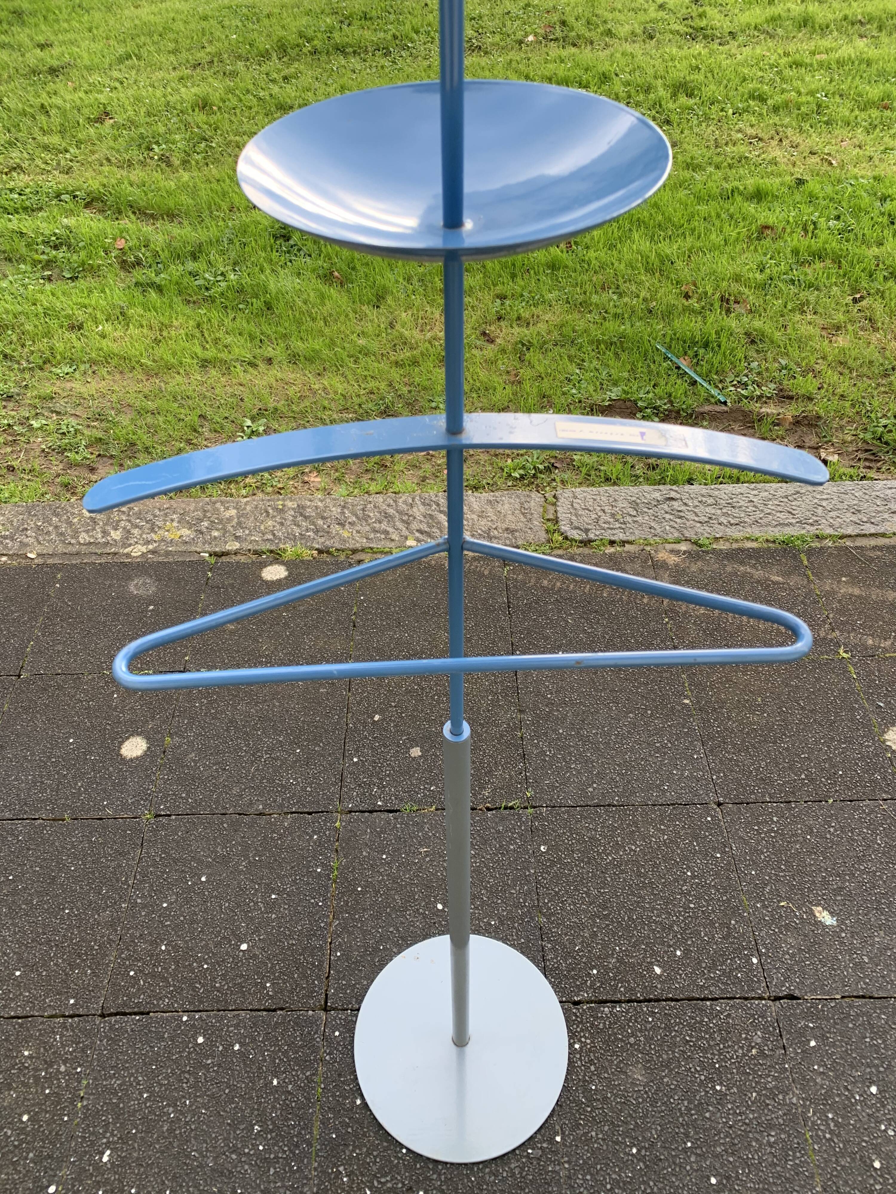 Blue metal design nightval Pascal Mourgue 1980