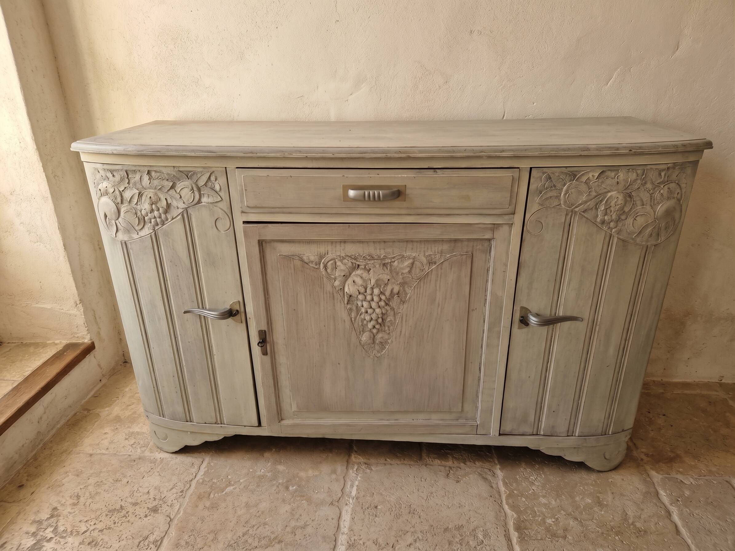 Art Deco buffet in patinated wood