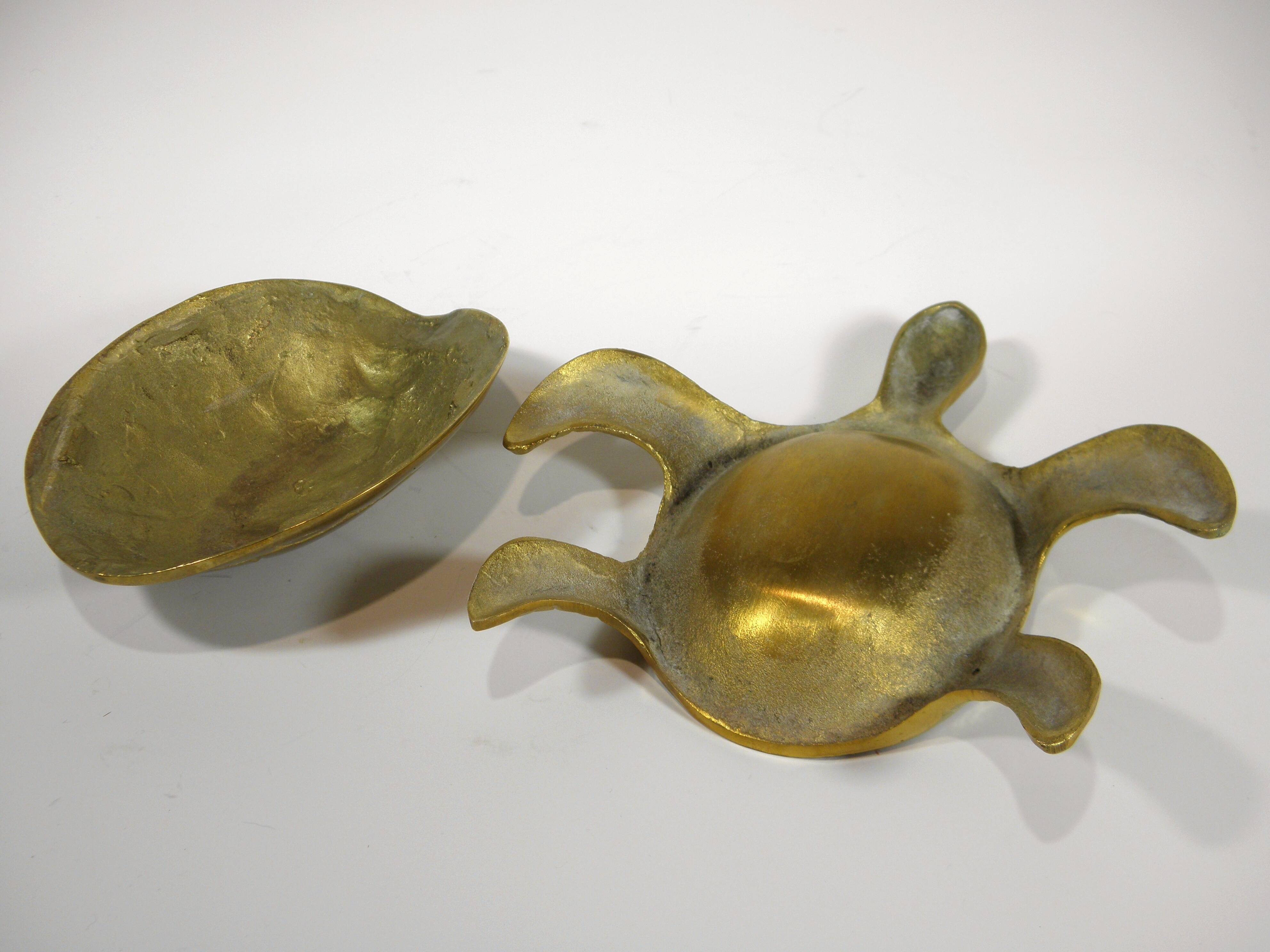 BRASS "TURTLE" POCKET TRAY