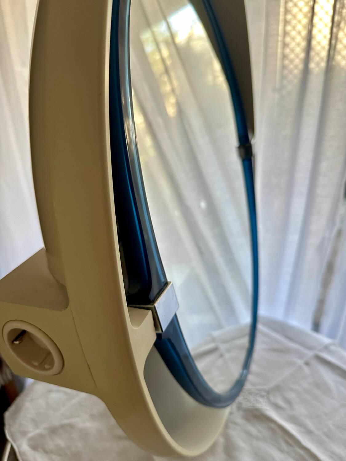 Large Oval Illuminated Swivelling Mirror Allibert A136 Vintage 70s Space A