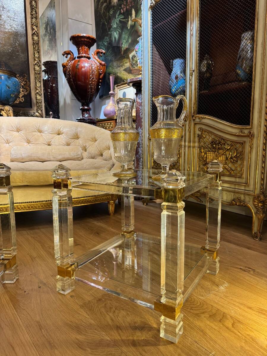 Pair of side tables from the 20th century in plexiglass and glass.