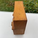 Buffet en bois meublé pour poupee