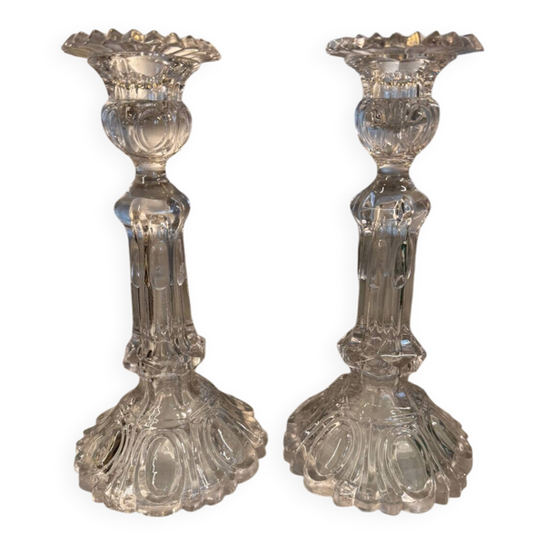 Paire de flambeaux en verre taillé – Époque Napoléon III