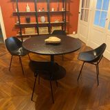 Pierre Guariche shell chair