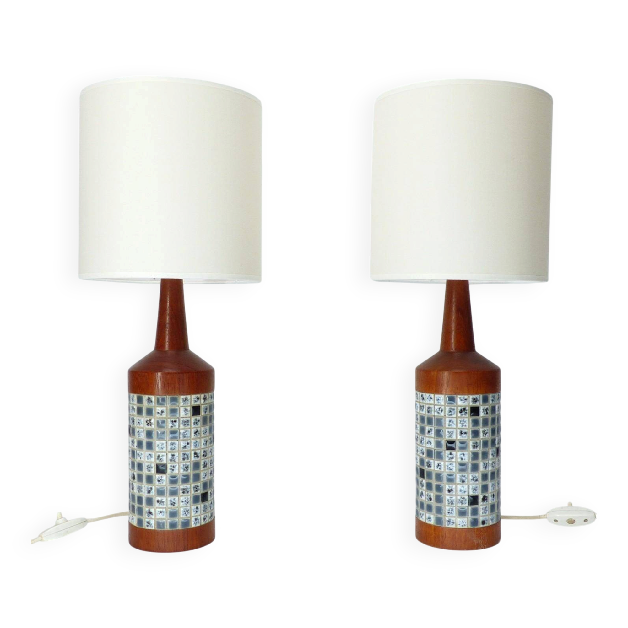 Pair of Scandinavian table lamps in teak and mosaic, Denmark 1960.