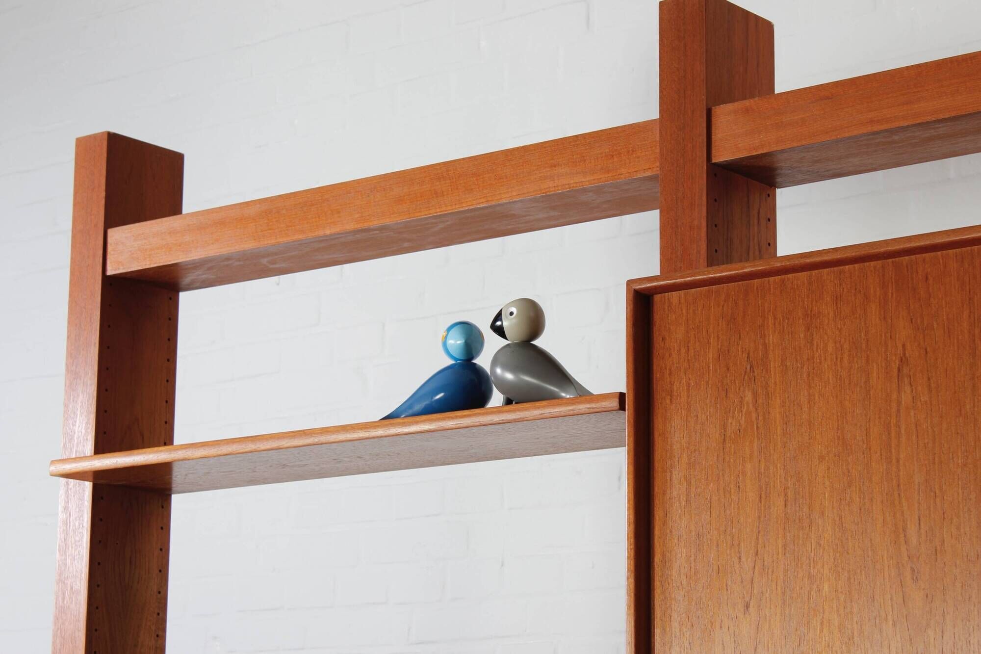 Teak cabinet shelf wall unit RT Möbel Ristenpatt design vintage