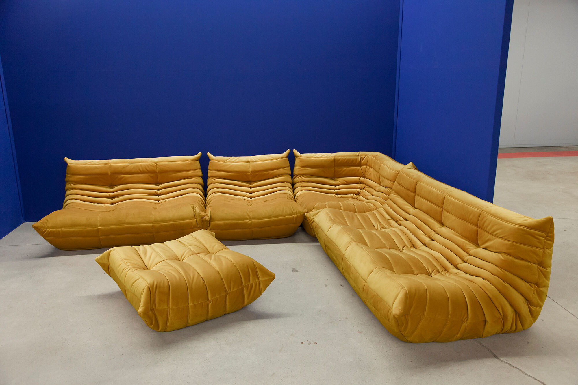 Sofa set "Togo" model designed by Michel Ducaroy 1973