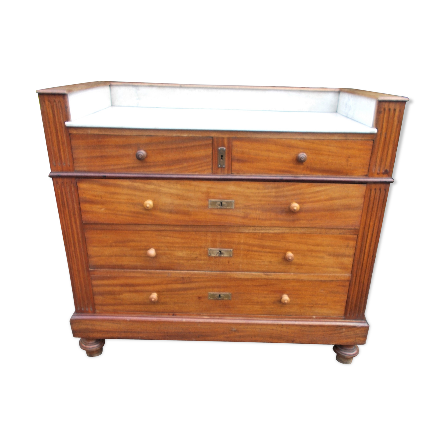 Commode antique, acajou poli et marbre