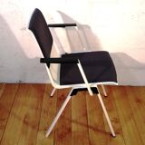 Publica visitor chair