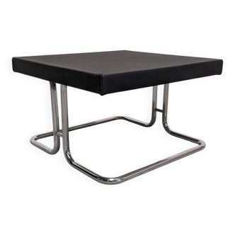 Tubular Space Age coffee table or side table, France circa 1970.