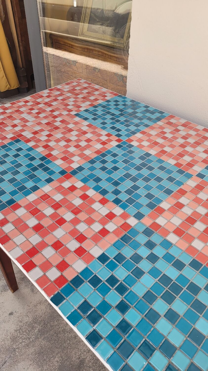 Old farmhouse table with mosaic top and tapered legs - 2m64