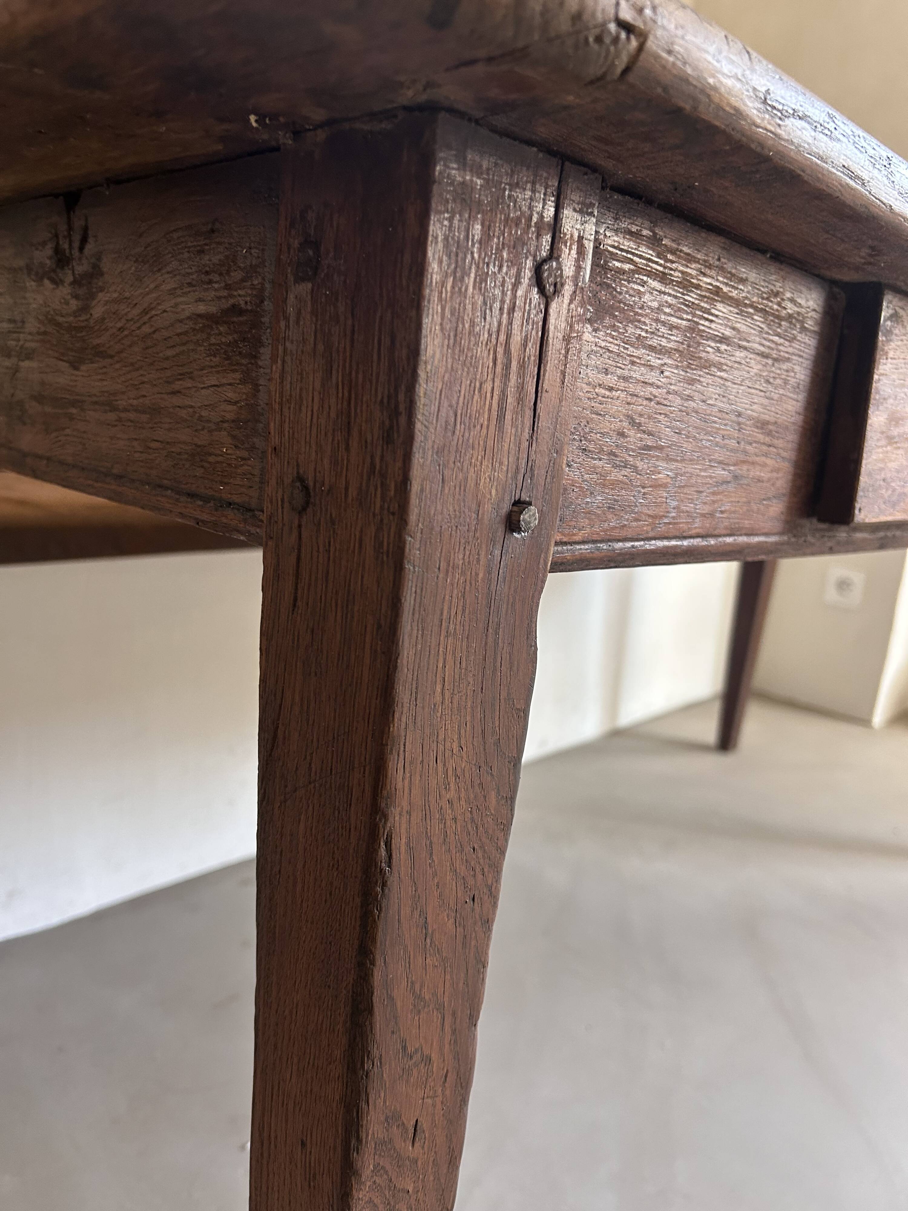Table de ferme en chêne