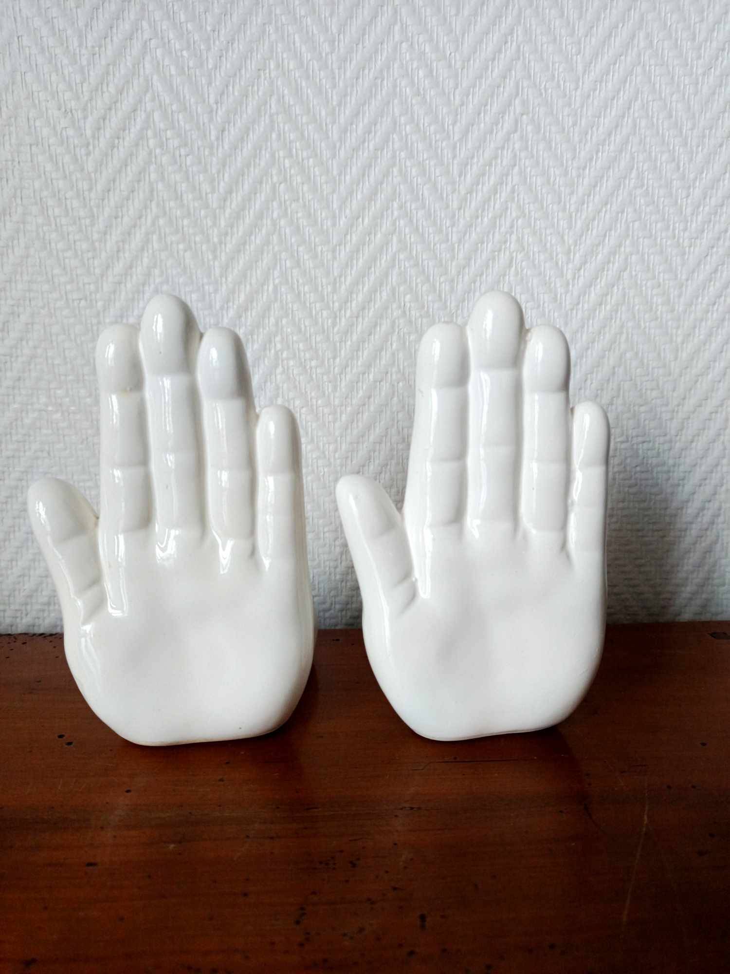 Pair of ceramic hand bookends 1970