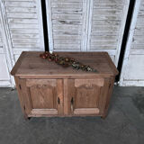 Rustic buffet