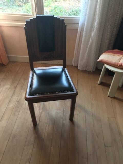 Set of 5 Art Deco chairs + one with a broken leg.