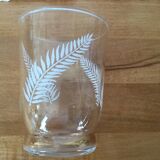 Set of 6 glasses with white leaf decor and gold rim