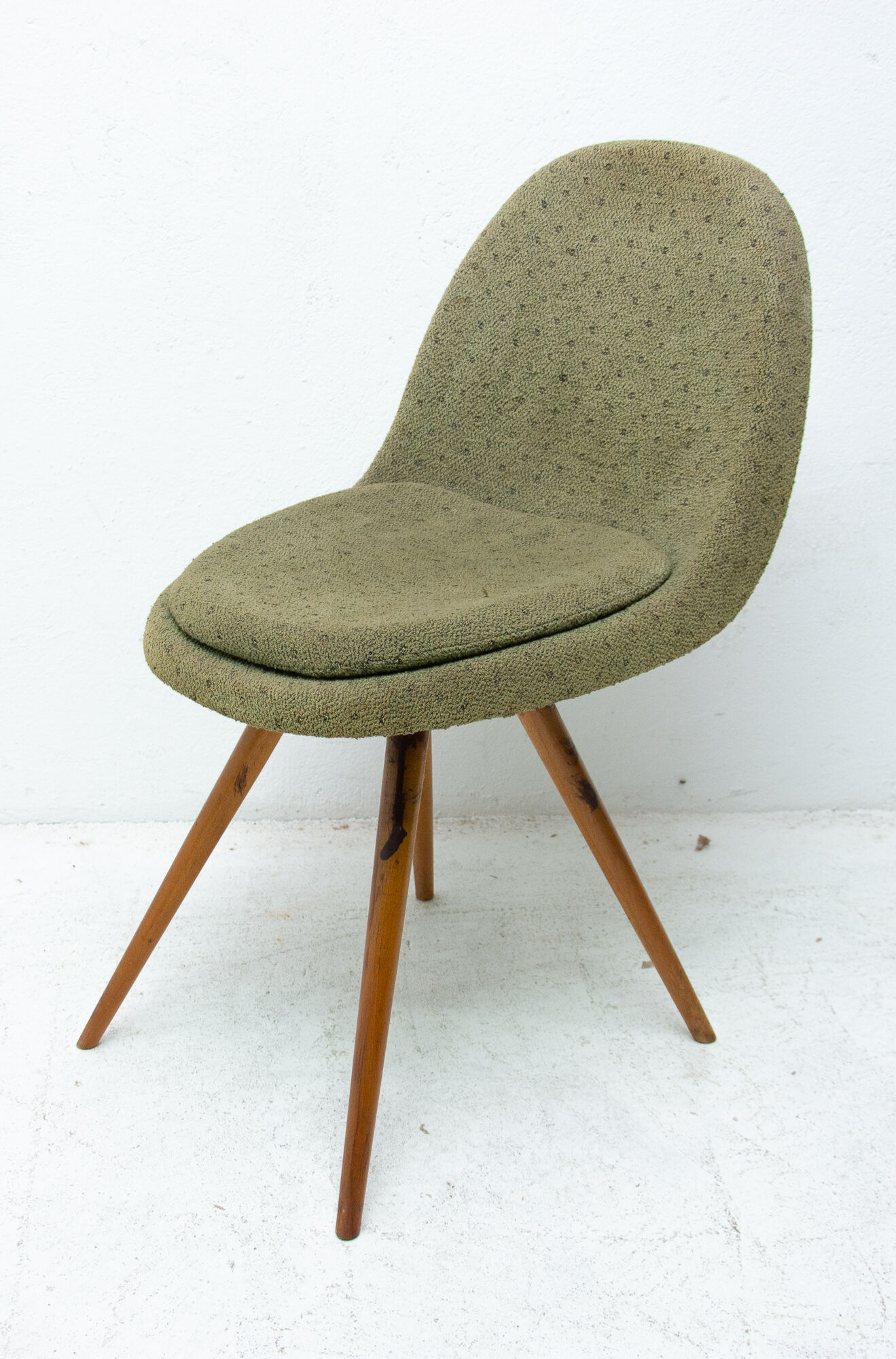 Mid century dining chairs, designed by Frantisek Jirák for Tatra Pravenec