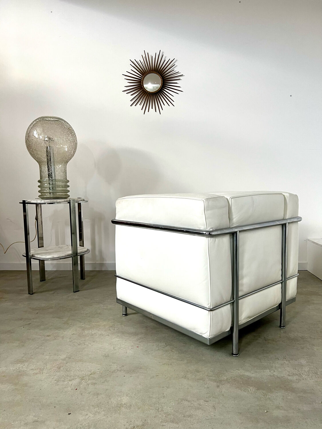 Armchair LC2 design Le Corbusier for Cassina
