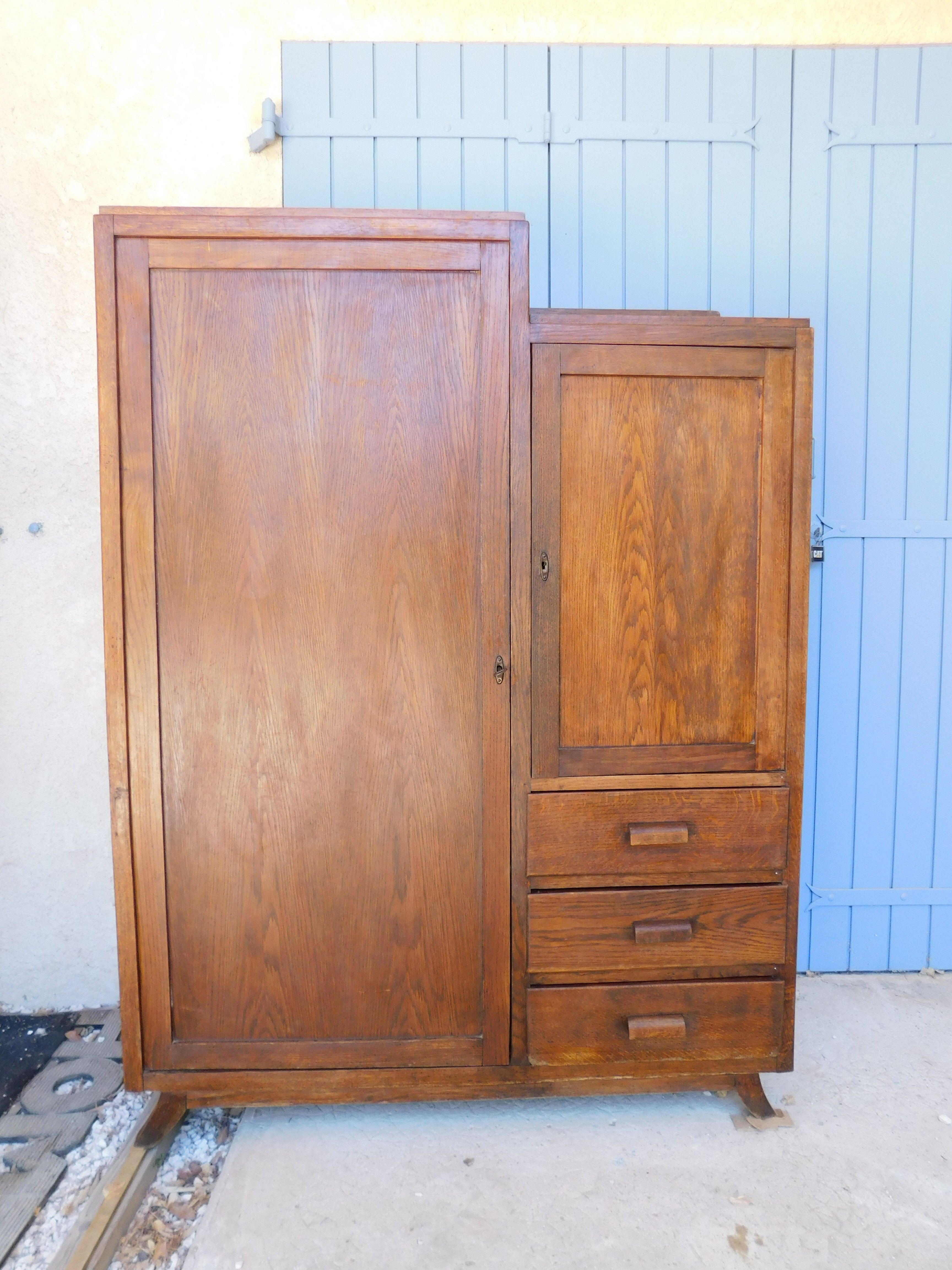 Armoire asymétrique