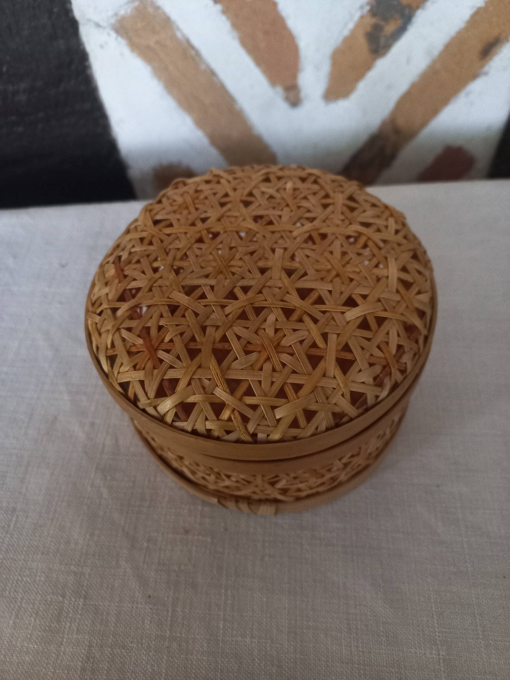 Woven bamboo jewelry box