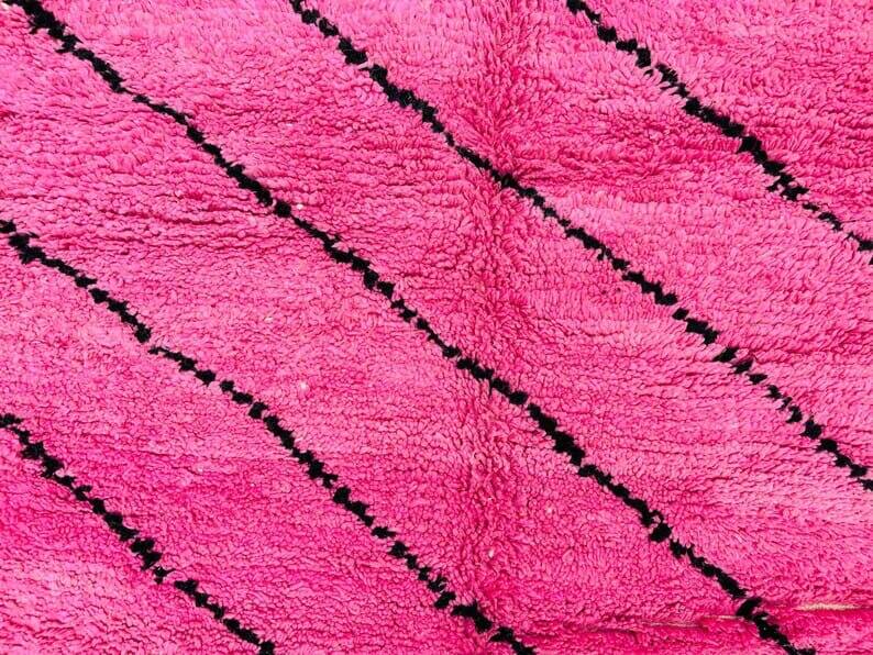 Handmade pure wool rug size 200 x 300 cm