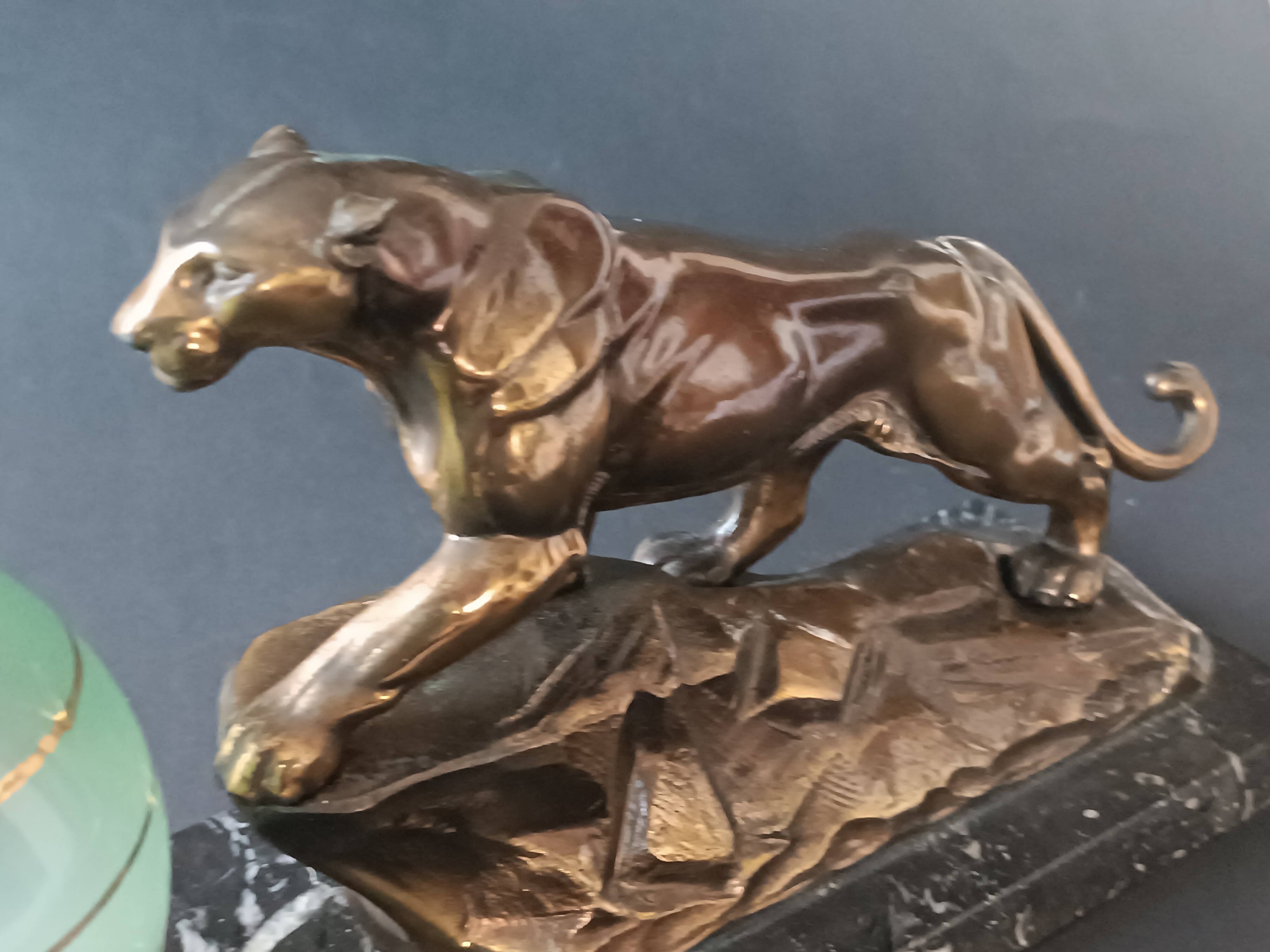 Panther desk lamp in spelter on a black and white marble base 1925