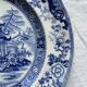 Assiette plate ancienne terre de fer décor japonisant Creil et Montereau