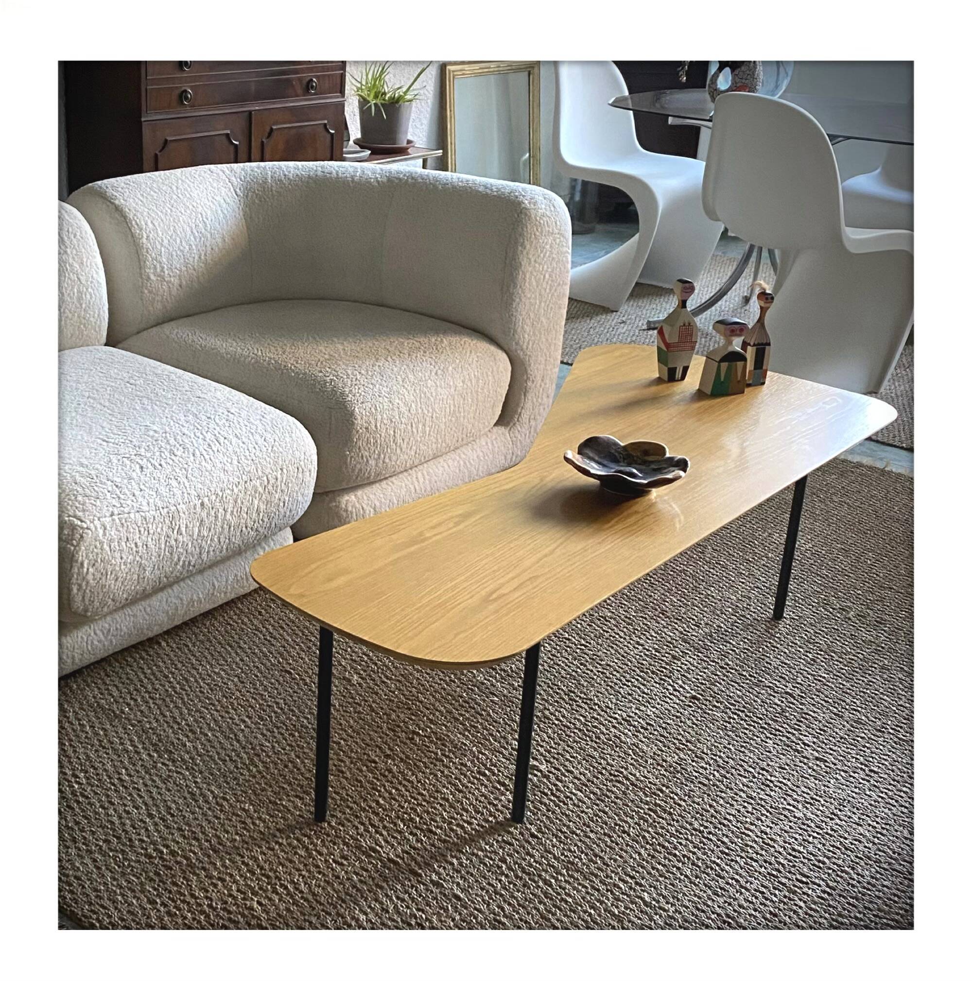 Alexander Girard coffee table, Knoll edition