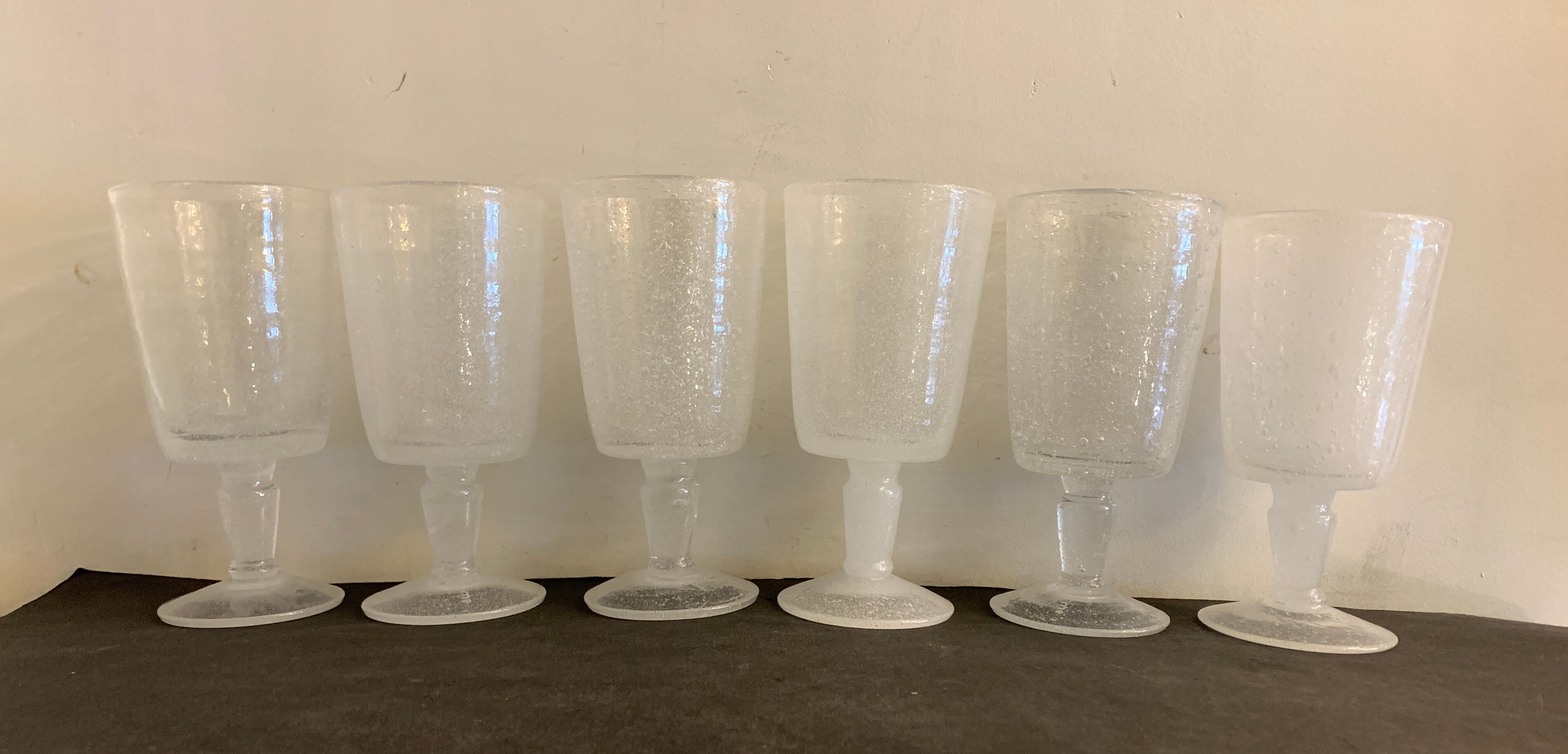 6 blown and bubbled wine stemmed glasses, Riom glassware, Puy-de-Dôme