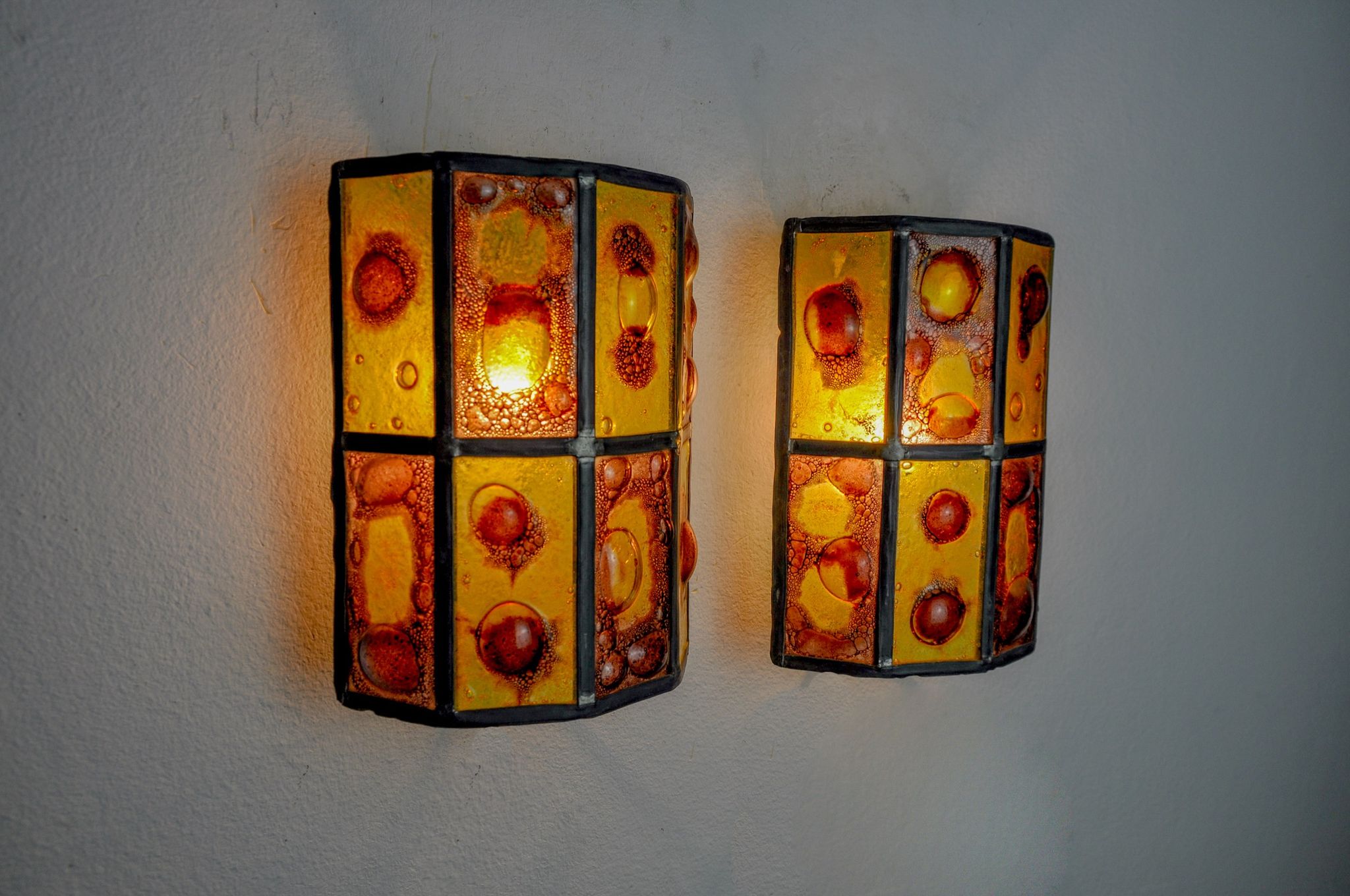 Pair of brutalist sconces by Felipe Derflingher for Feders, blown glass, 1960, Mexico