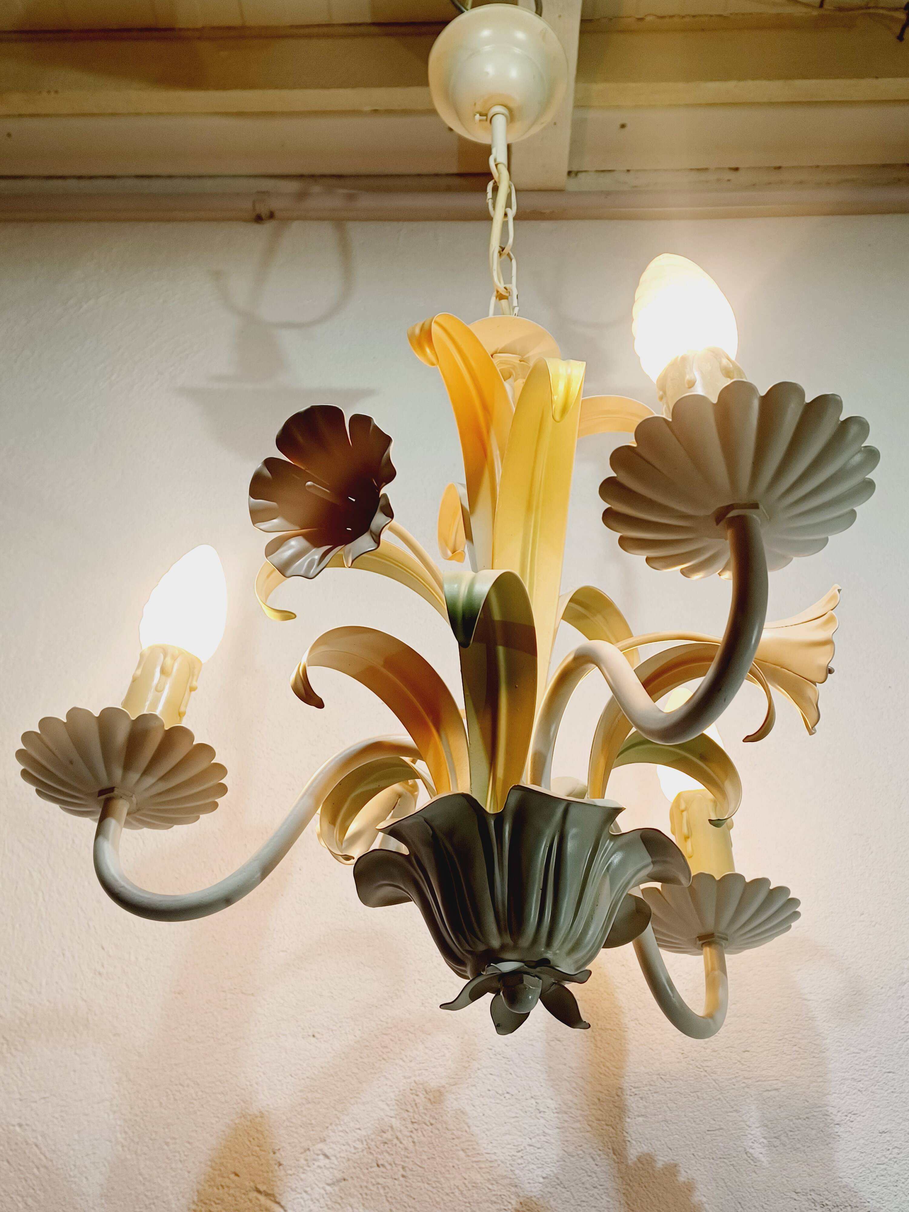 3-light flower chandelier