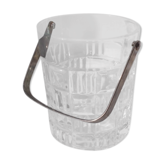 Ice bucket