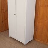 Armoire parisienne