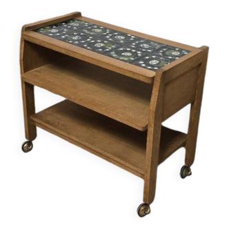 Guillerme and Chambron serving trolley with Danikowski ceramics