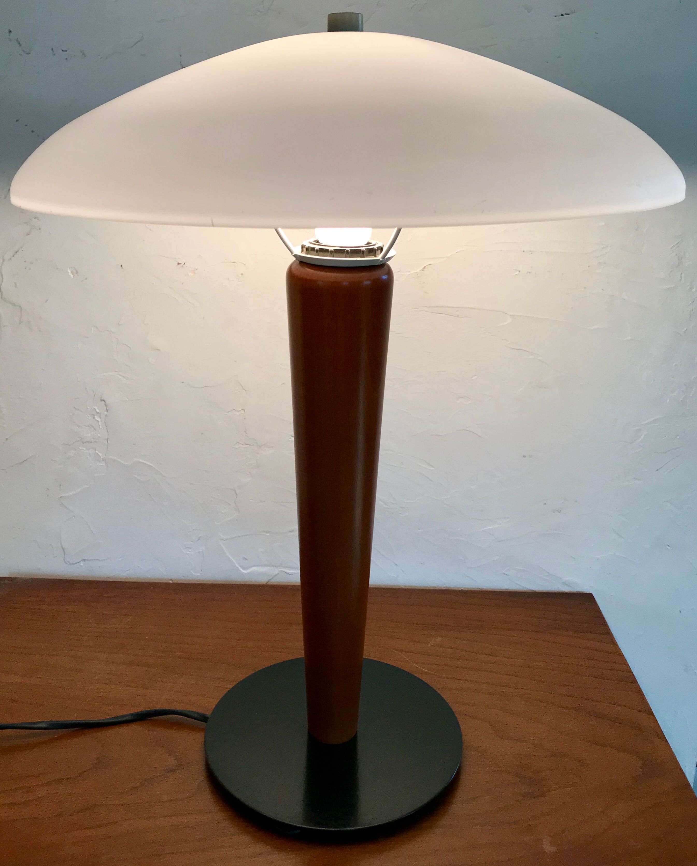 Aluminor vintage mushroom lamp