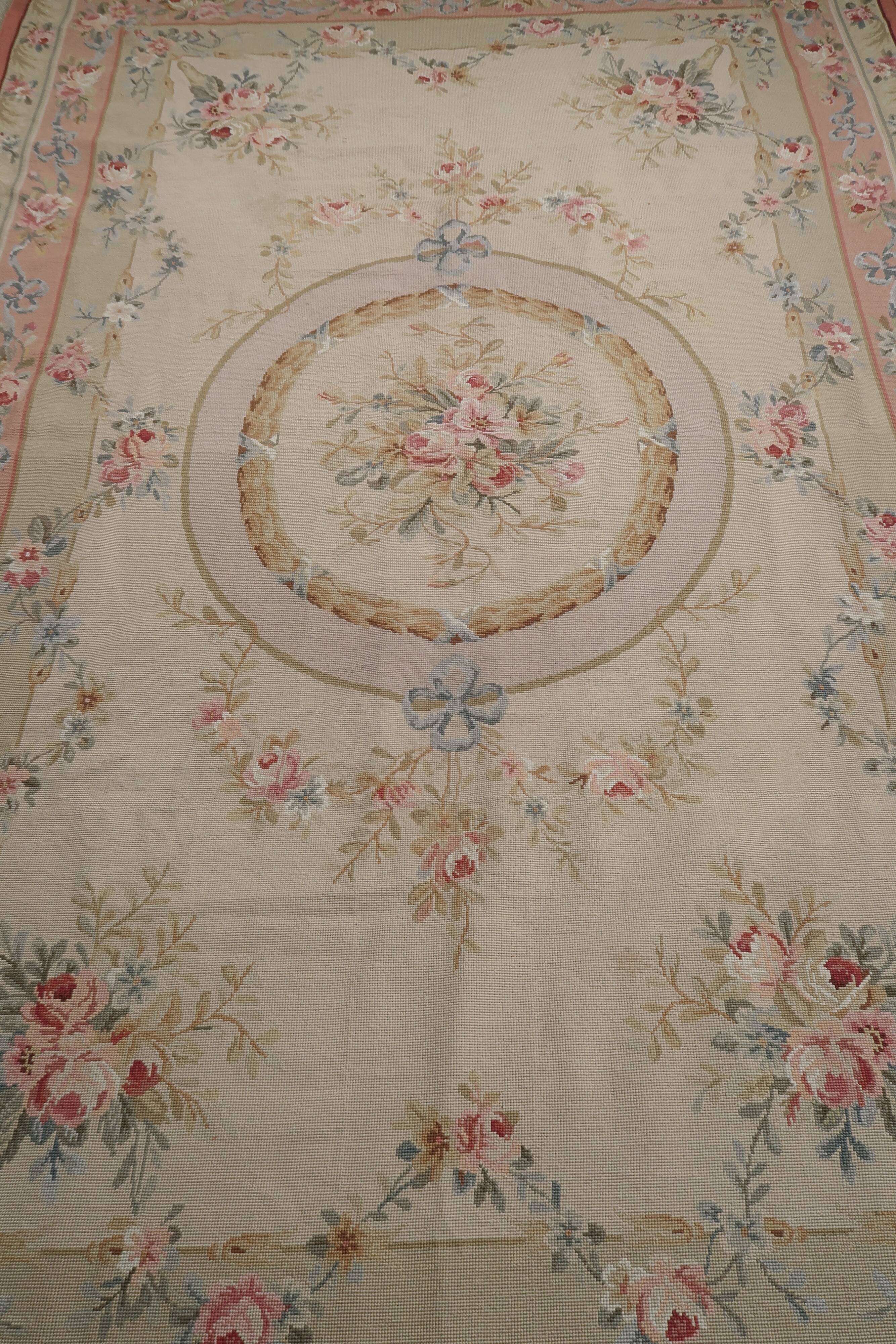 Chinese needlepoint rug 20th century 272 X 170 cm