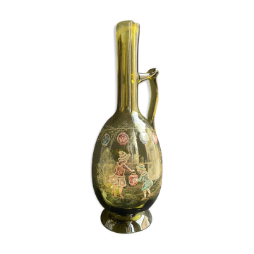 Broc sur piédouche à fond vert antique, François-Théodore Legras - Verrerie La Plaine Saint Denis