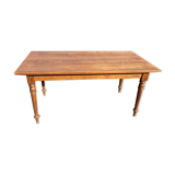 Farm table
