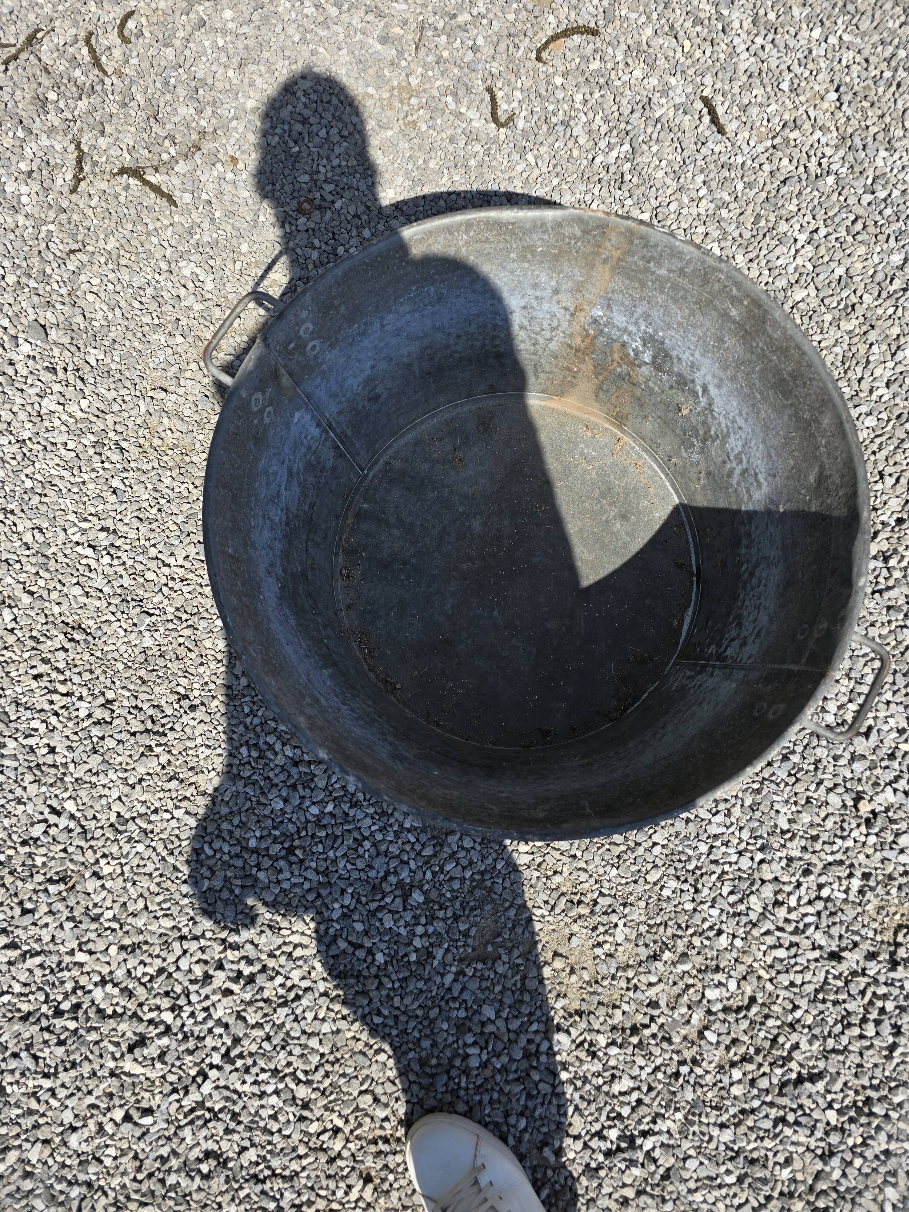 Zinc basin. 70 liters