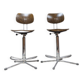 Pair of SE 68 orchestra chairs by Egon Eiermann from the 1970s.