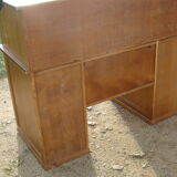Pine-shaped cilindre desk