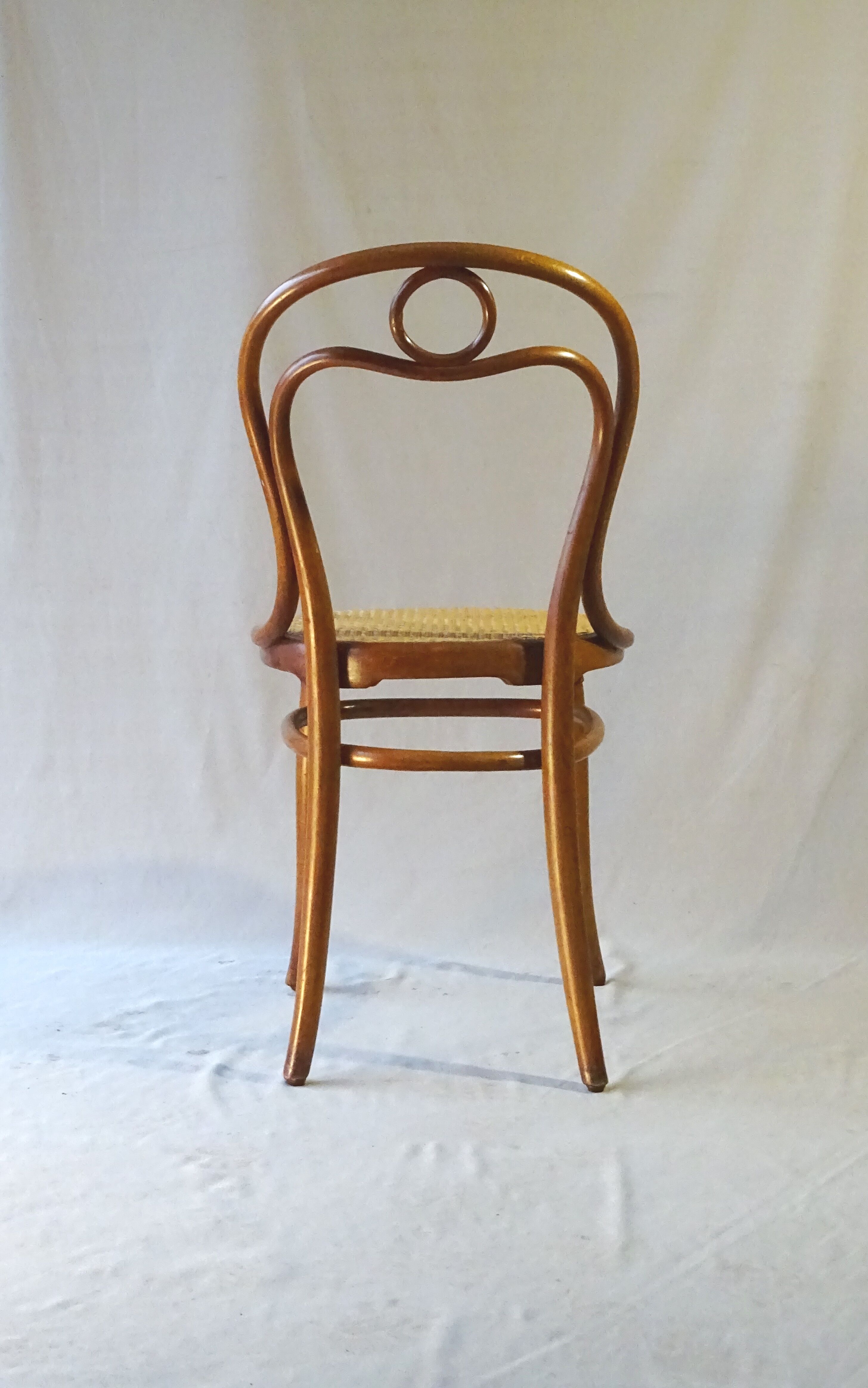 Chair THONET N°31/1 of 1880 cannée