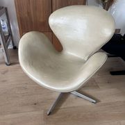Swan Chair Arne Jacobsen first edition Fritz Hansen 1960s