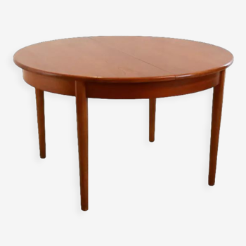 Jentique round dining room table extended 'Stanley'