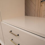 Asymmetrical cabinet