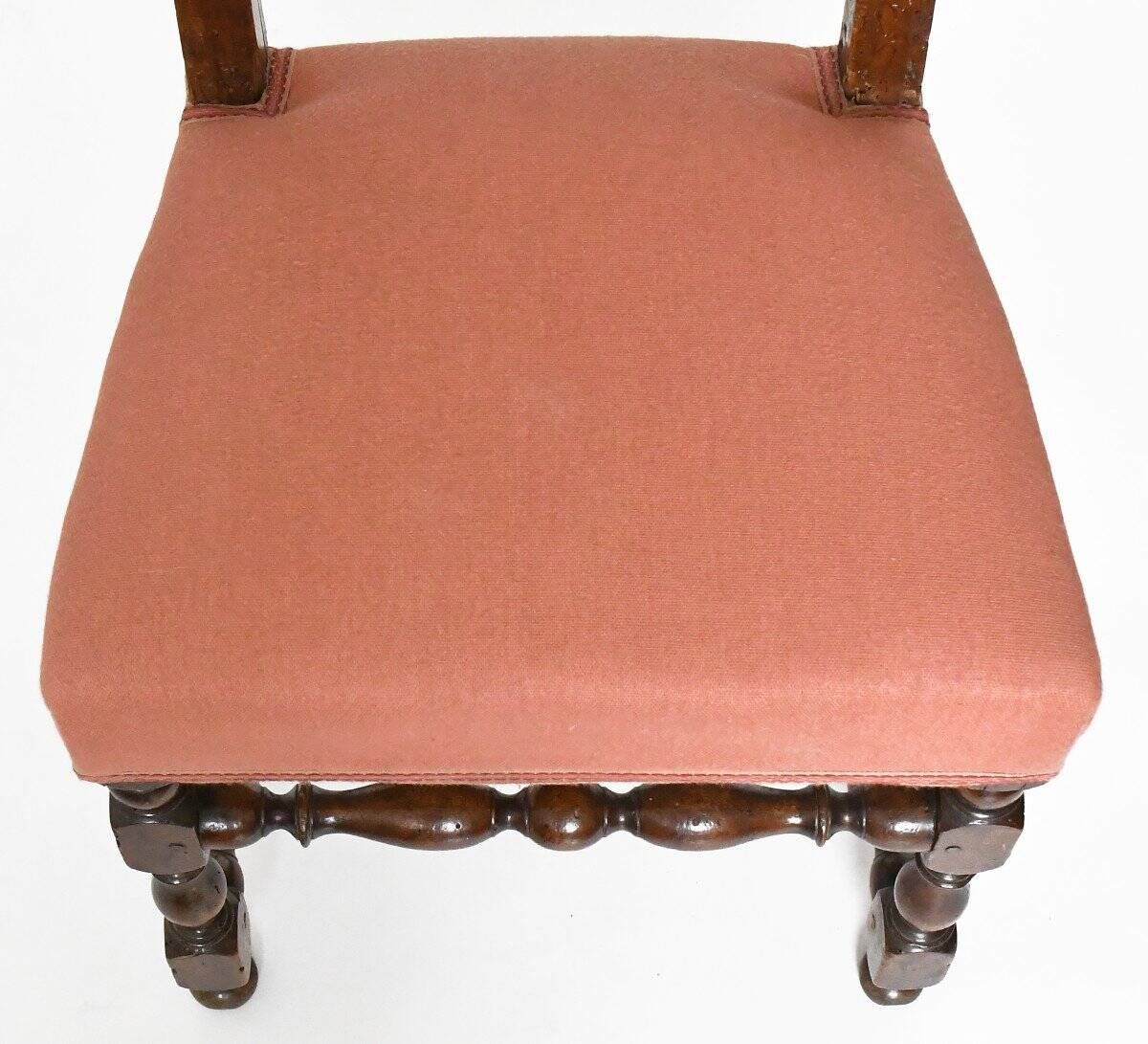 Chaise style Louis XIII