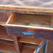 Buffet en bois ancien