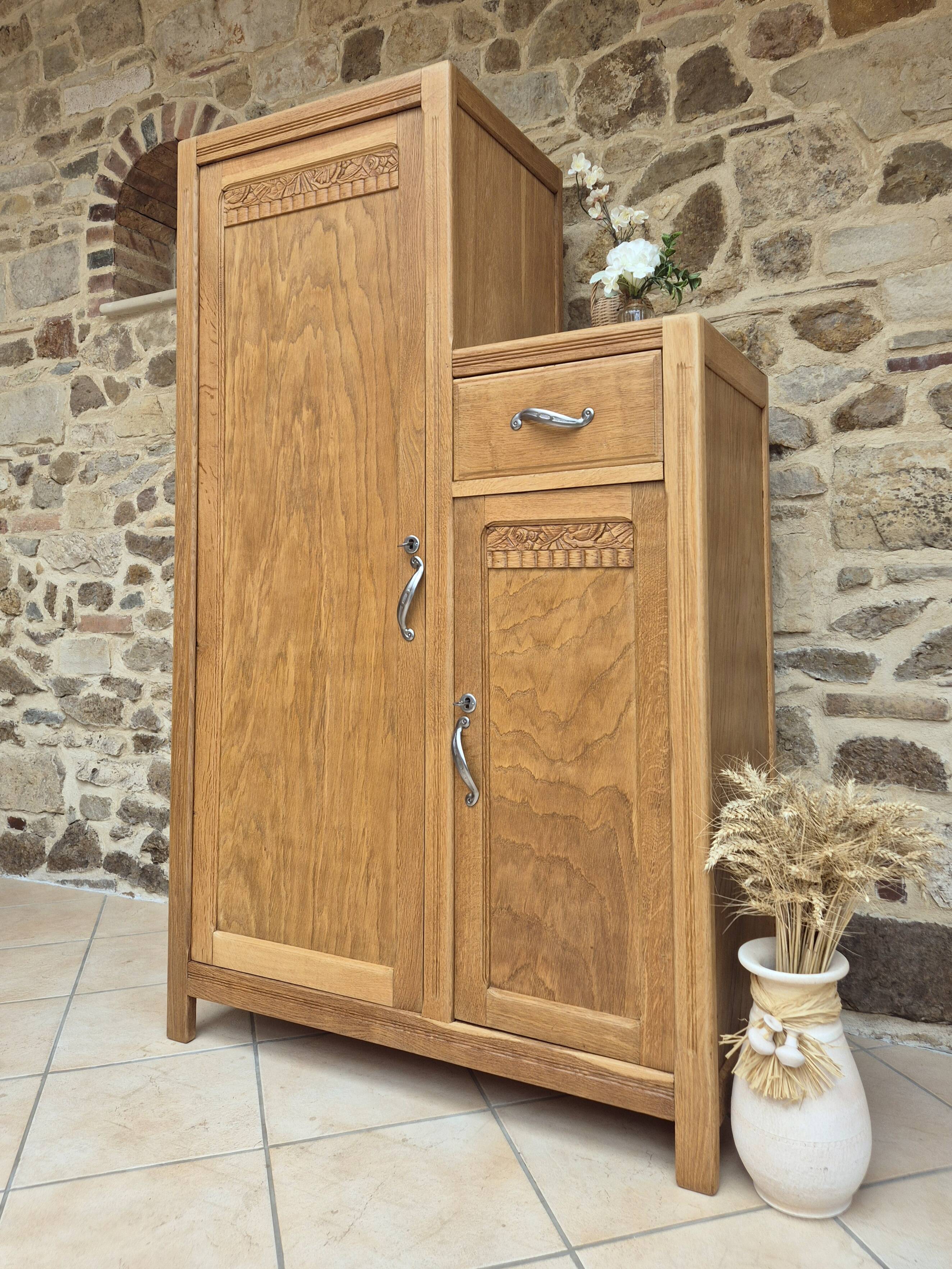 Armoire parisienne art déco