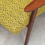 Paire de fauteuils Jaune par Jaroslav Smidek pour Ton (Thonet) Expo 58